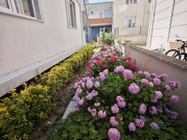 İstasyon Mahallesi 1111 Sokak Ata Apartmanı Ara Kat 2+1 Daire