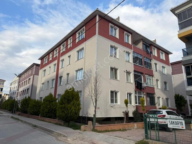 İstasyon Mahallesinde Kiralık 3+1 Yüksek Giriş Daire