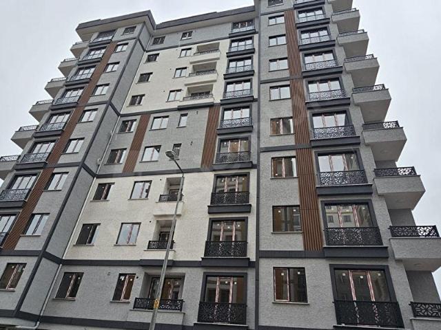 İSTİKLAL MAH.ÇARŞI METRO 4.DK.BUTİK SİTE 2+195 M2 SIFIR İSKANLI DAİRE
