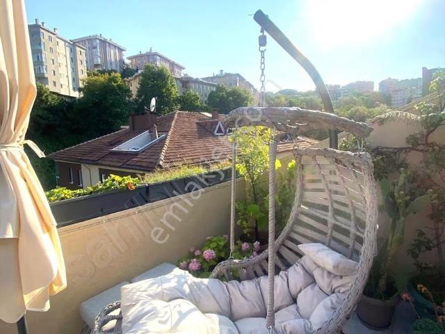 İstinye Boğaziçi Sitesi Keyifli Teraslı, Otoparklı Dubleks Daire