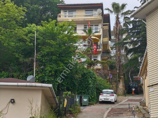 İstinye Koyu Manzaralı Sahile 2 Adım Aydınlık 1+1 Kombili Daire