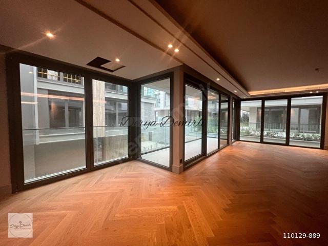 İstinye Nidapark Koru'da Sıfır 3+1 Kiralık Lüks Daire