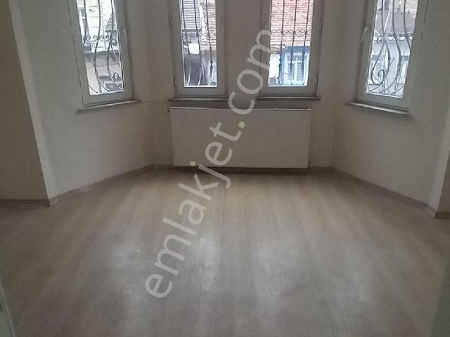 İstiklal Caddesine 5dk Yurume 1+1 Kıralık