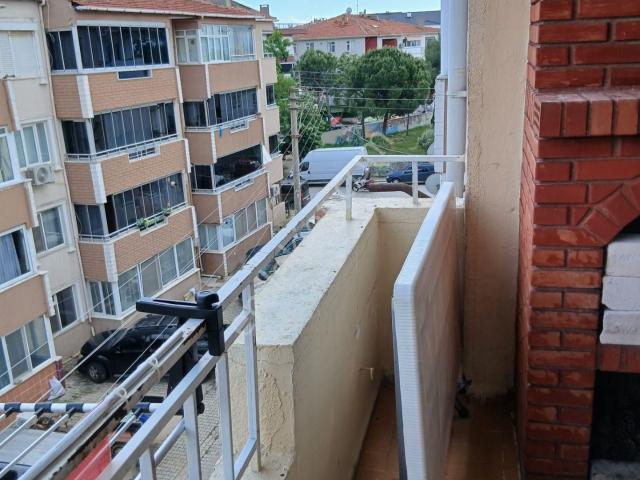 İstiklal Mah. Gülistan Sokak. /metin 3 Sitesi Daire 8 Kat 4