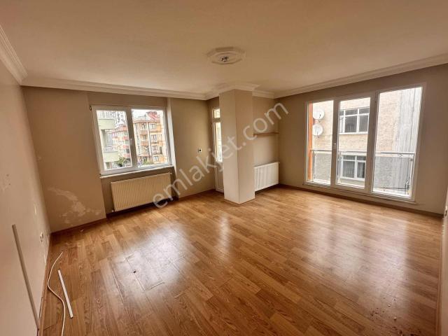 İstiklal Mah. Kiralık 2+1 Ara Kat Daire 42.000 Tl