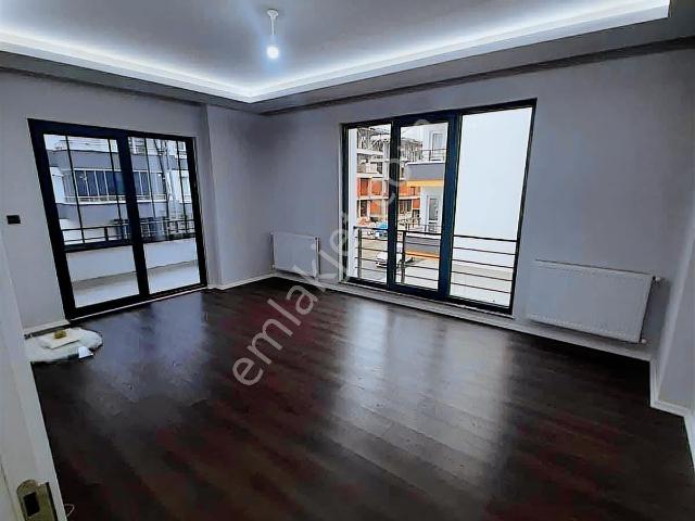 İstiklal Mahallesi Aydınlık Kiralık 2+1 Sıfır Daire