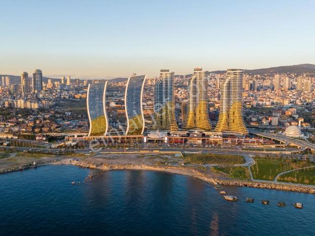 İstmarina Kiralık 1+0 Geniş Teras Büyük Tip Site İçi Cephe