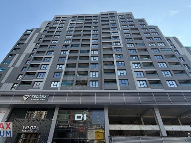 İSTPORT'TA GİYİNME ODALI BÜYÜK TİP 1+1 SATILIK FIRSAT DAİRE