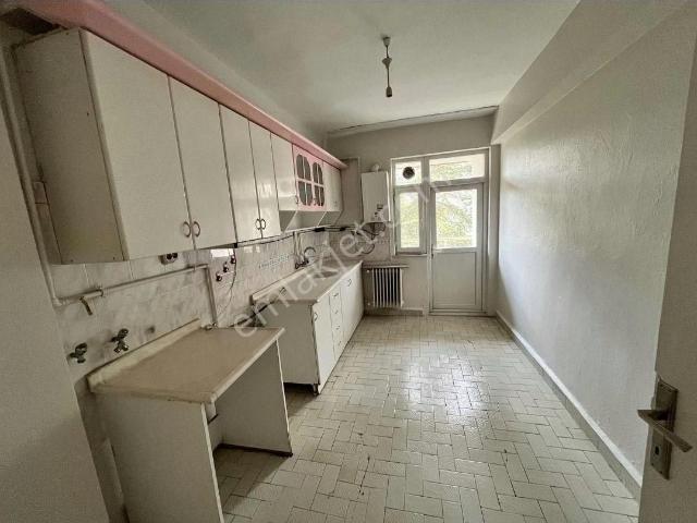 İsa Kavak Gayrimenkul’den 2+1 Kiralık Daire – Selçuklu Şeyh Şamil