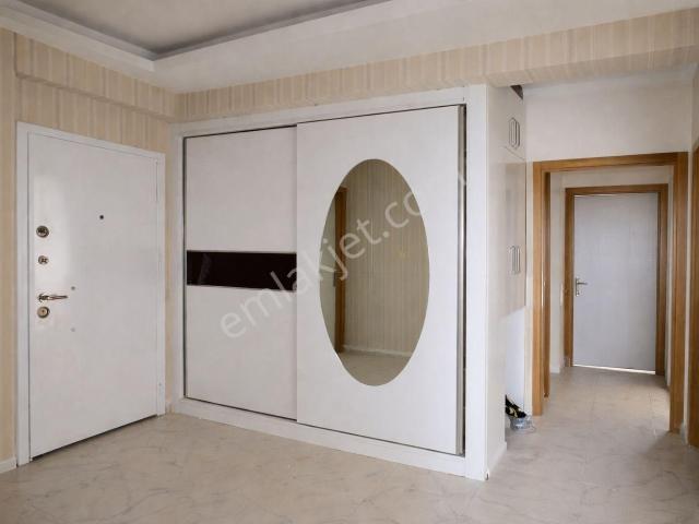 İsa Kavak Gayrimenkul’den 3+1 Kiralık Daire – Karatay Erenler
