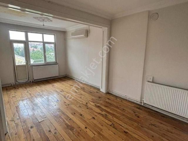 İsa Kavak Gayrimenkul’den Kiralık 2+1 Daire – Selçuklu/ihsaniye