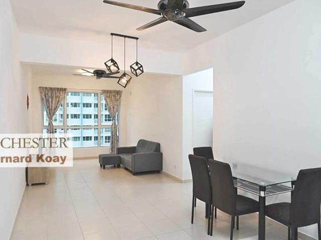 i Santorini Tanjong Tokong 850sqft 1CP Partly furnished Seaview