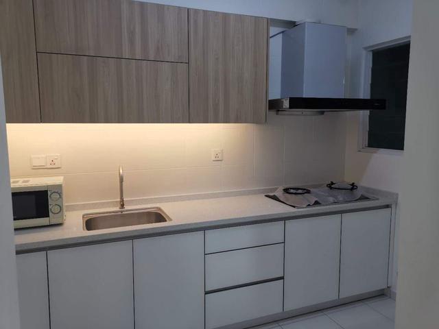I Santorini Tanjung Tokong 2 carparks fully furnished