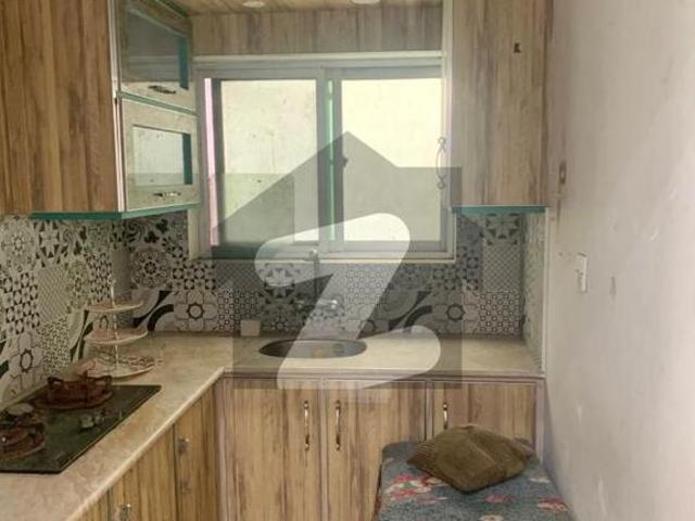 I sell 5 marla house in vip town lahore sargodha road
