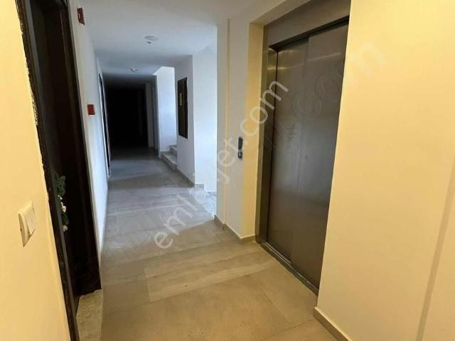 İskanlı Kat Mülkiyetli 1+0 Eşyalı Daire