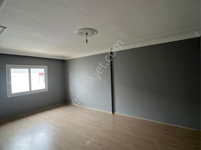 İskanlı 2+1 Daire Site İcerisinde