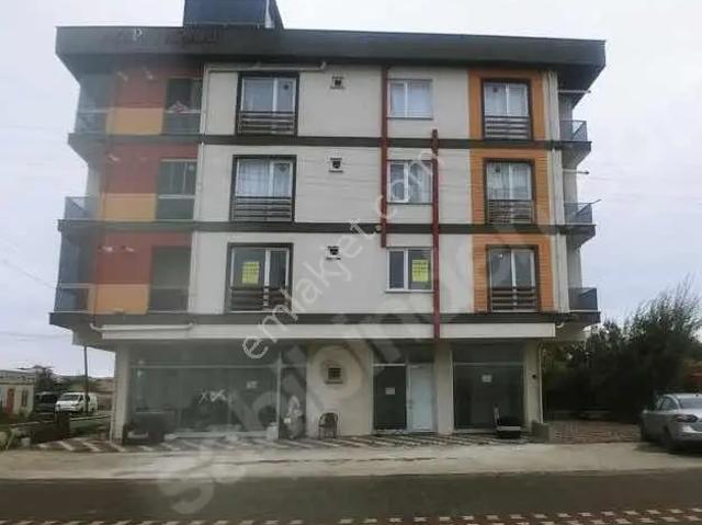 İsmetpaşa Mahallesi Ara Kat Satılık 1+1