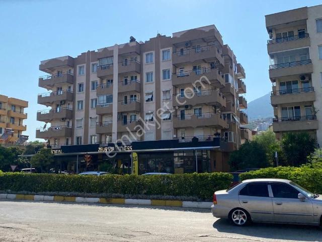 İsmetpaşa Mahallesinde 3+1 Arakat Kiralık Daire