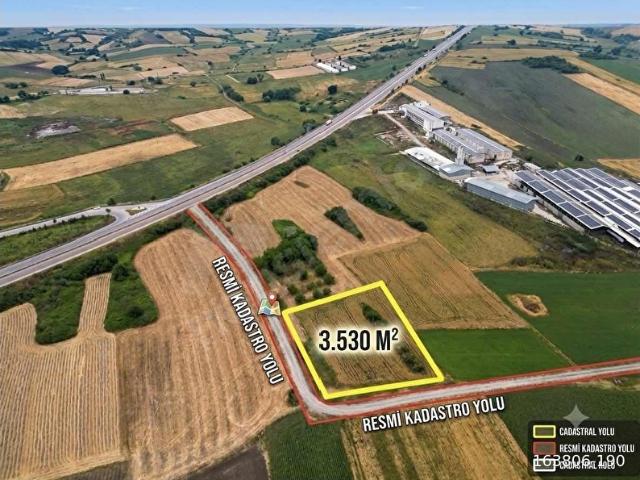 İVA'dan KEMALPAŞA İZMİR YOLUNUN YANIBAŞINDA 3.530 m2 TARLA
