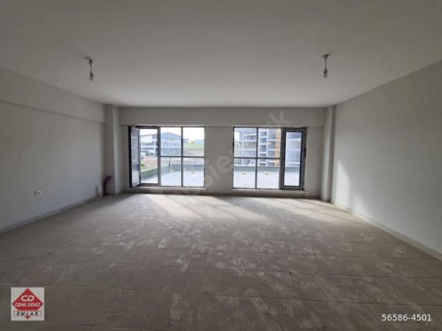 İVEDİK OSB ANTEKS FİNOVA3'DE 40m AÇIK TERAS + WC + 46 m OFİS