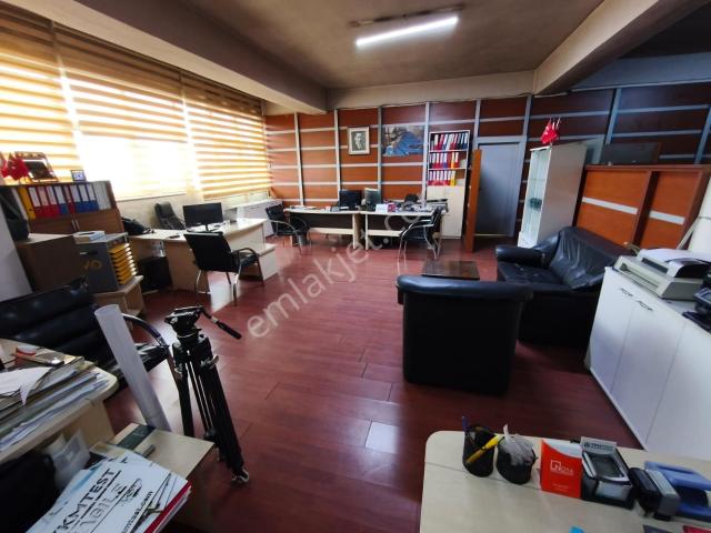 İvedik Osb Ağaç İşleri Sit. 3 Katlı Dükkan Yemekhane Teras Büro