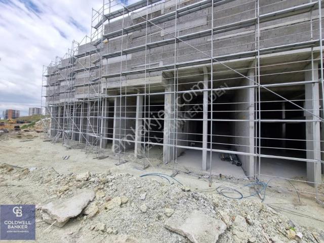 İvedik Anteks'te Merkezi Konum Köşe Parsel Satılık 205 M2 Dükkan