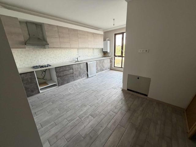 İvedik Köy Mahallesi'nde Kiralık 4+1 Sıfır Daire | 150 M² |