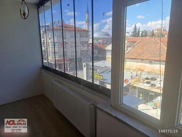 ÇİVRİL MERKEZ ÇARŞIADA UYGUN FİYATA SATLIK DAİRE