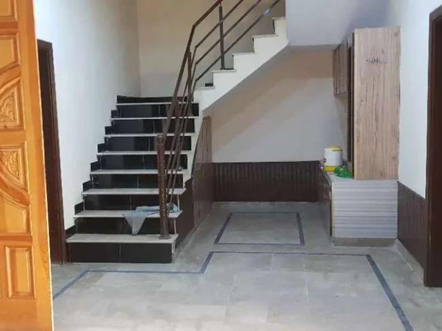I wana sale my new 5 marla house Multan ID 68770