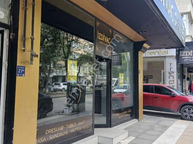 İzzetpaşa Şehit İlhanlarda Kiralık Mağaza