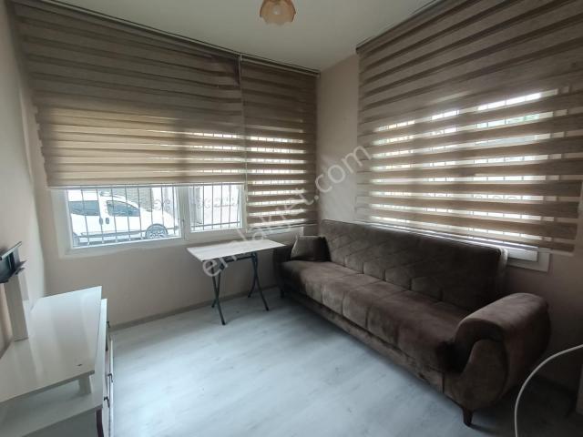 İz'den Valilik Civarında 2+1 Kapalı Mutfak Eşyalı Kiralık