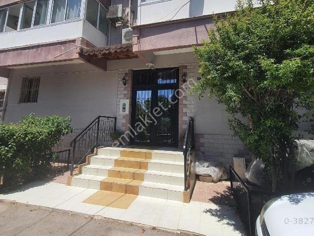 İzkent Evlerinde Doğalgazlı Asansörlü Kiralık 3+1 Daire
