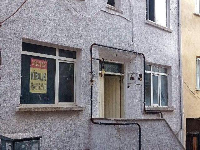 İZMİT MERKEZDE SATILIK 2+1 DAİRE