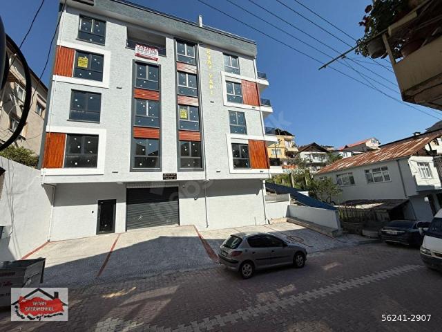 İZMİT Kuruçeşme Merkezde Sıfır 3+1 Çatı Dubleks & Lüks Daire