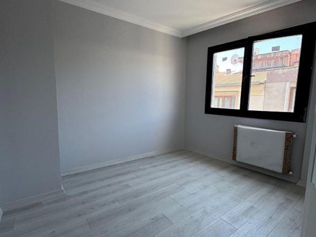 İZMİR BUCA HÜRRİYET MAH.DE DOĞALGAZLI 1+1 SATILIK DAİRE