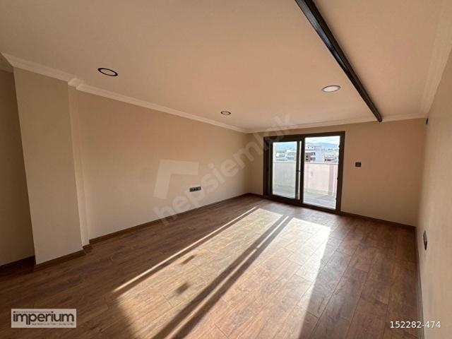 İZMİR ÇİĞLİ ESENTEPE 'DE 3+1 DUBLEX,TERASLI, YERDEN ISITMA DAİRE