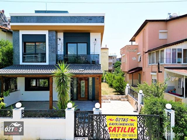 İZMİR SEFERİHİSAR PAYAMLIDA DENİZE ÇOK YAKIN 3+1 LÜKS VİLLA