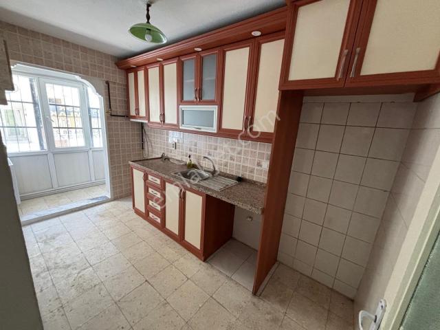 İzmir Bozyaka 2+1 Arakat Doğalgazlı Kiralık Daire