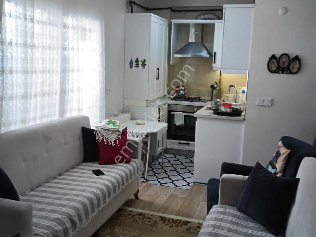 İzmir Bornova 1+1 Eşyalı Kiralık Daire