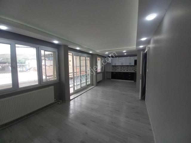 İzmir Bornova Zafer'de Kiralık 3+1 Lüks Daire