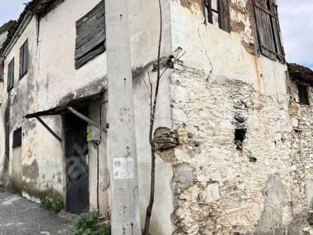 İzmir Bayındır Orta Mah 50 M2 Satılık Müstakil Ev