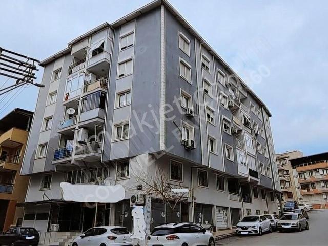 İzmir Buca Atatürk Mahallesi 3+1 Satılık Daire