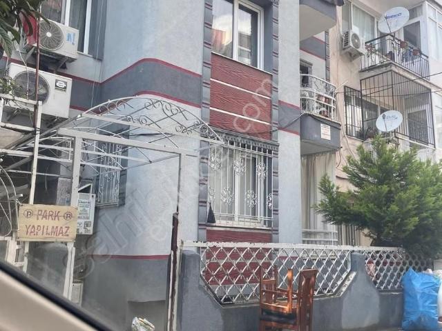 İzmir Buca Efeler Mahallesi'nde Uygun Fiyata 3+1