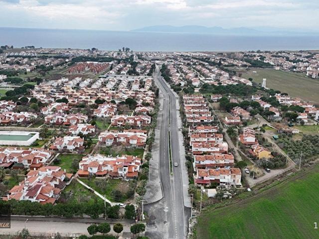 İzmir Dikili Salihleraltında Satılık Villa Yazlık İmarlı Arsa