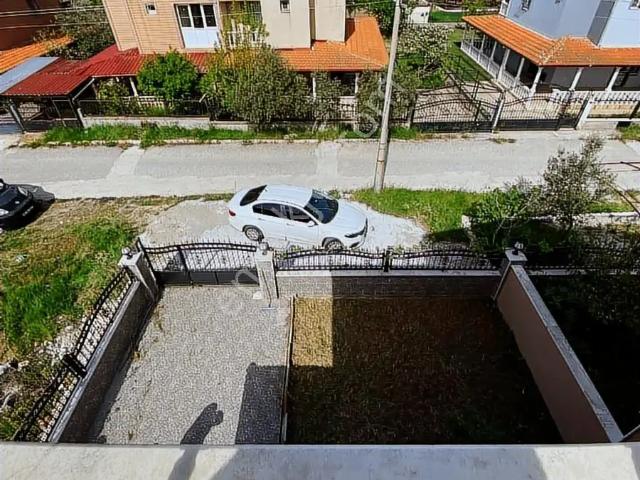 İzmir Dikilide Satılık Yazlık