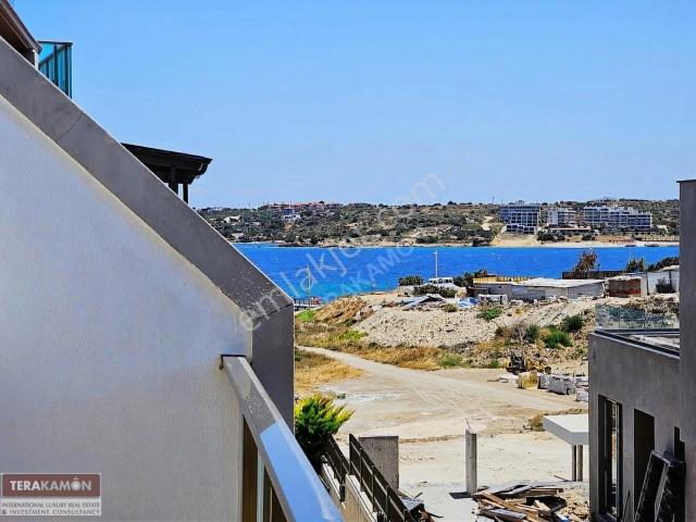 İzmir Çeşme Dalyan Sakızlıkoy Ortak Havuzlu Site Rezidans Daire