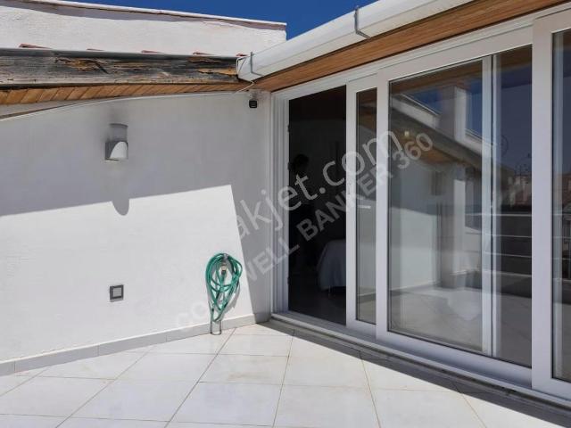 İzmir Çeşme Dalyan Sakızlıkoy Satılık 4+1 Tripleks Villa