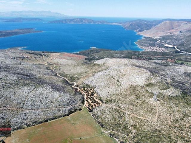 İzmir Çeşme Ildır Köyü'nde 27.983 m Arsada 197 Hisse Satılık