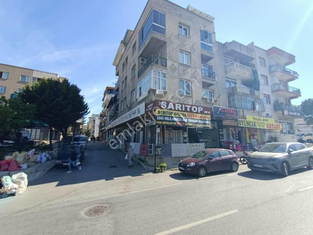 İzmir Eski İzmirde Prestijli Lokasyonda Satılık Kupon Dükkan