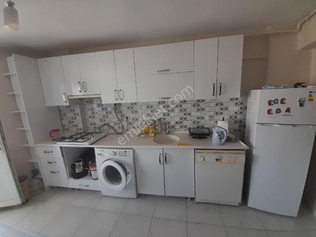 İzmir Konak Güneşli Mah De Doğalgazlı Lüks Daire